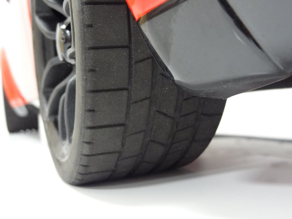 Miniatura 1/5  Scale Dodge Challenger [EDIÇÃO LIMITADA]